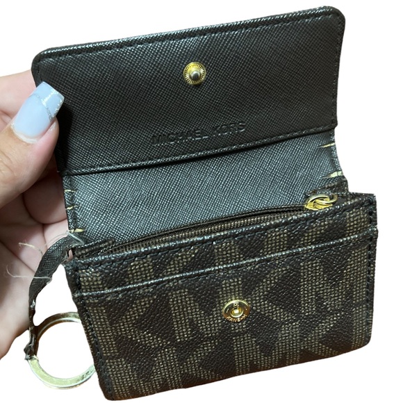 Small Brown Logo Leather Wallet - Picture 3 of 7